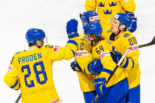 Jesper Frödén, Max Friberg and Lawrence Pilut of Sweden
