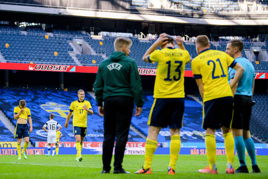 Gustav Svensson and Dejan Kulusevski is substituted Viktor