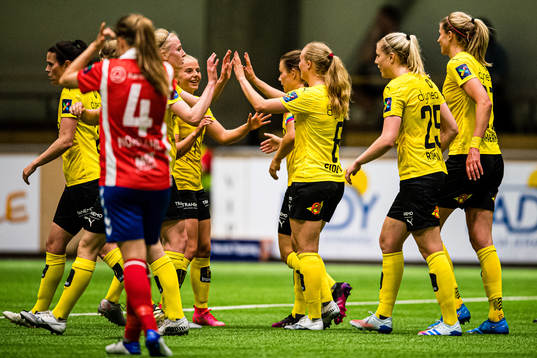 Nora Eide Lie of LSK Kvinner celebrates after scoring the 3-1 goal
