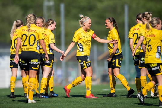 Elfsborgs spelare jublar efter mål