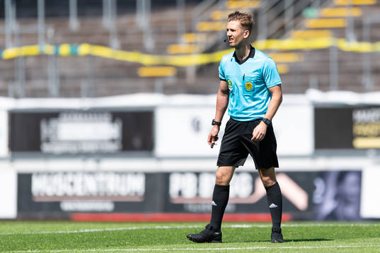 Domare Fredrik Hansson