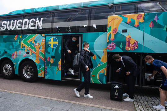 Viktor Claesson, Marcus Berg and Gustav Svensson of the Swedish national football team arrive to base camp Sankt Jörgen Park ahead of the UEFA Euro 2020 Football Championship on June 8, 2021 in Gothenburg. 