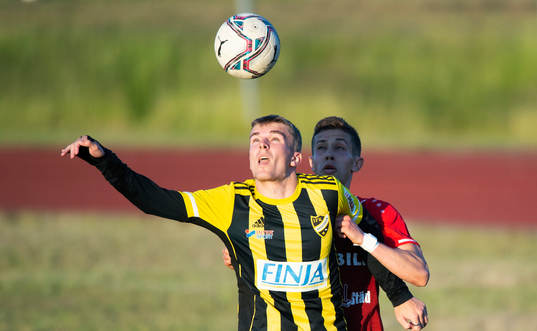 IFK Hässleholms Elliot Nilsson i matchen i division 2 Södra Götaland mellan Prespa Birlik och IFK Hässleholm i Hässleholm 9 juni 2021.