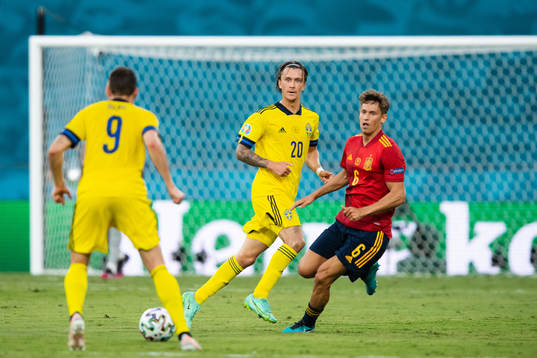 Kristoffer Olsson of Sweden and Marcos Llorente Marcos