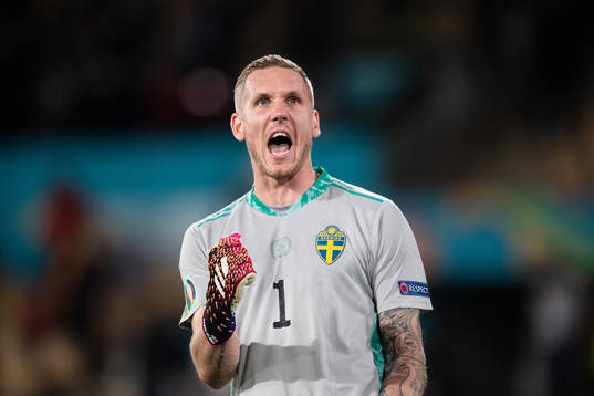 goalkeeper Robin Olsen of Sweden celebrates