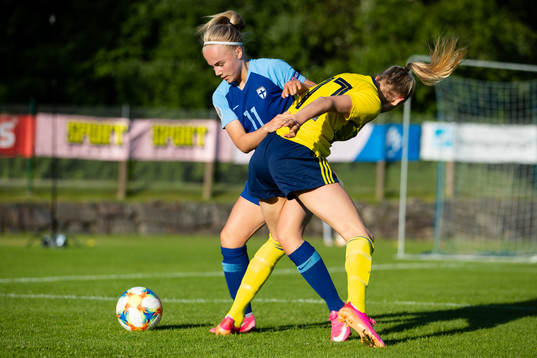 Finlands Aino Vuorinen och Sveriges Ellen Wangerheim