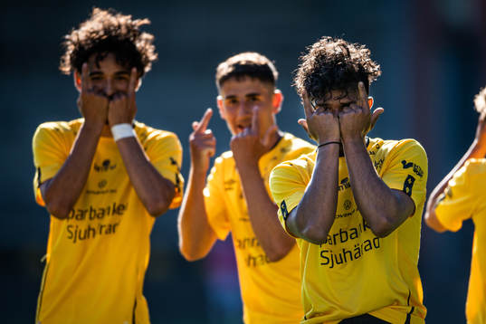 Elfsborgs Andrés Lindberg jublar efter 2-0