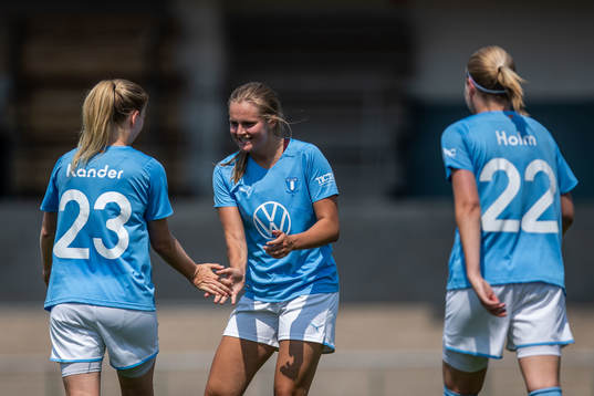 Malmö FFs Ida Lyberg jublar efter 8-0