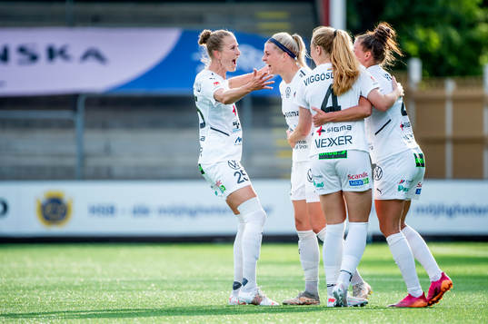 Rosengårds Emma Berglund, Olivia Schough, Glódís Perla