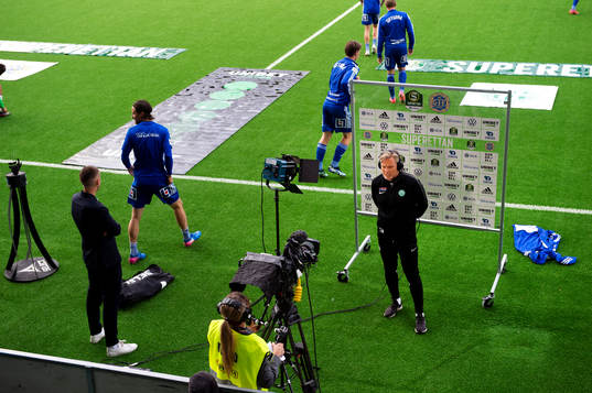 Västerås tränare Thomas Askebrand i intervju innan fotbollsmatchen i Superettan mellan GIF Sundsvall och Västerås SK den 21 juni 2021 i Sundsvall. 