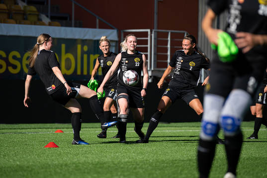 Niondina Nyström och Wilda Johansson