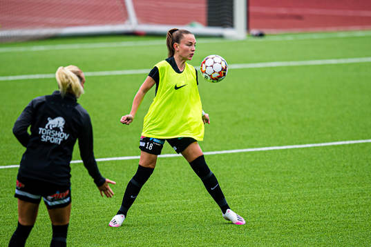 Ingrid Lovise Jåstad of Arna-Bjørnar warms up ahead of the Toppserien football match between Arna-Bjørnar and Avaldsnes on July 3, 2021 in Arna.