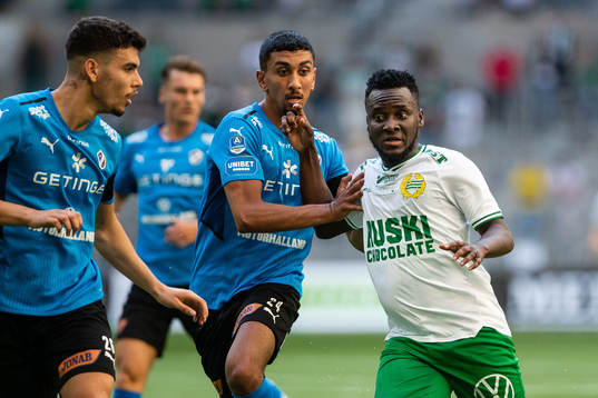 Halmstads Amir Al-Ammari och Hammarbys David Accam