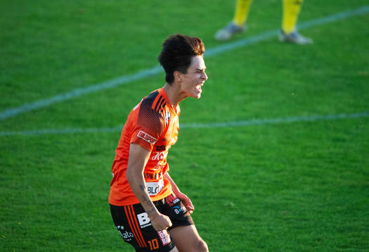 Karlskronas Kangeman jublar över sitt mål i matchen i