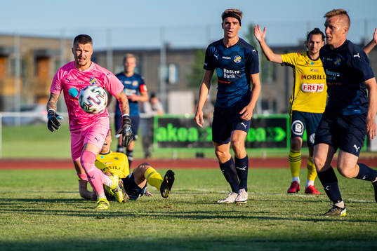 Eskilsminnes Målvakt Pontus Löfvenmark