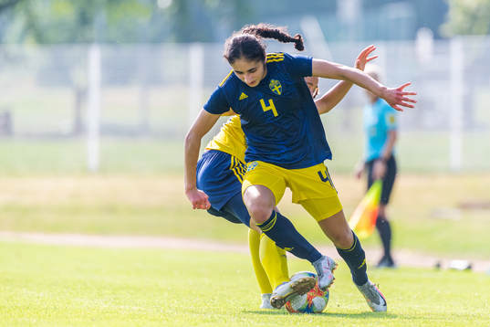 s Nesrin Akgun under en internmatch i fotboll mellan Sveriges F18 och F17 den 14 juli 2021 i Göteborg. 
