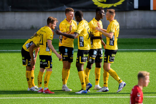 Elfsborgs Robert Gojani jublar efter 1-0