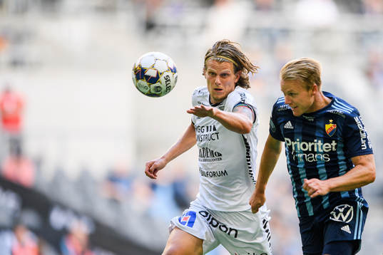 Sirius Tim Björkström och Djurgårdens Elliot Käck