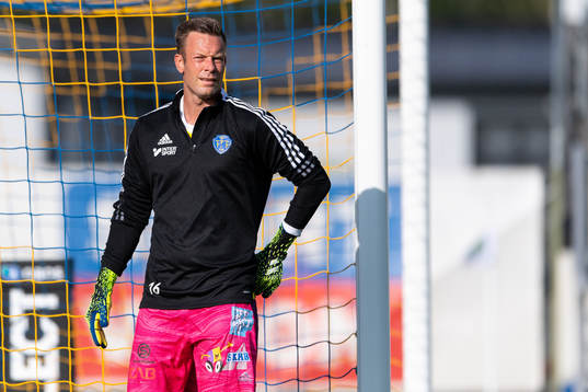 Falkenbergs målvakt Viktor Noring före fotbollsmatchen i Superettan mellan Falkenberg och Jönköpings Södra den 20 juli 2021 i Falkenberg. 