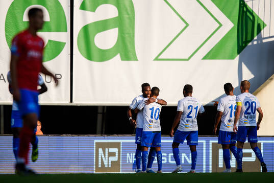 Värnamos Christioan Moses jublar efter 0-1