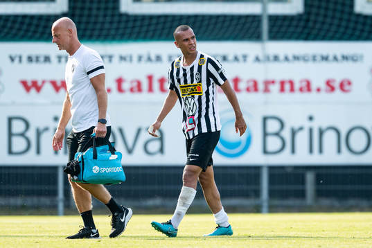 Landskronas Sumar Almadjed har ont