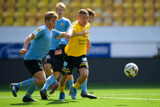Mjällbys Oliver Zetterqvist och Elfsborgs Theo Lind