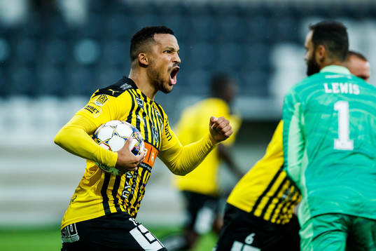 Martin Olsson of Häcken celebrates