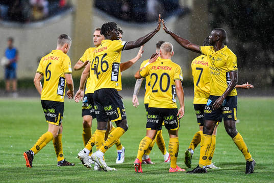 Marokhy Ndione of Elfsborg celebrates with teammates