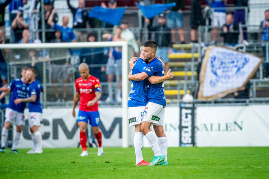 Trelleborgs Henrik Johansson och Haris Brkic jublar