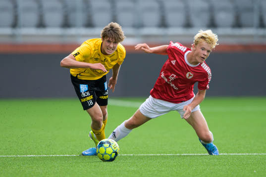 Elfsborgs Malte Wester och Kalmars Gustav Arvidsson