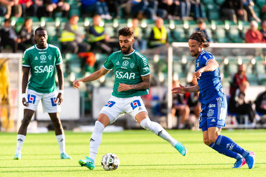 Brages Nicolas Gianini Dantas och Sundsvalls Linus Hallenius