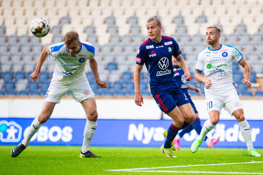 Akropolis Oscar Pehrsson och Östers Jesper Jonasson