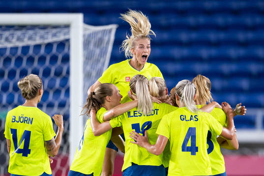 Sofia Jakobsson of Sweden celebrates 1-0 by Stina Blackstenius in the women’s football final