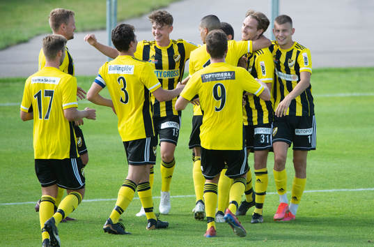 IFK Hässleholm jublar i matchen i div. 2 Södra Götaland mellan iFK Hässleholm och IFK Berga i Hässleholm 7 augusti 2021.