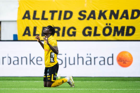 Elfsborgs Marokhy Ndione jublar efter 2-0