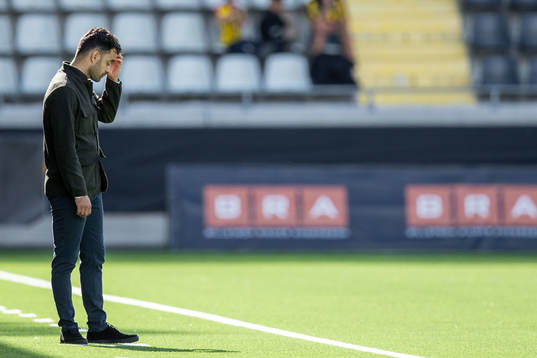 Östersunds tränare Amir Azrafshan