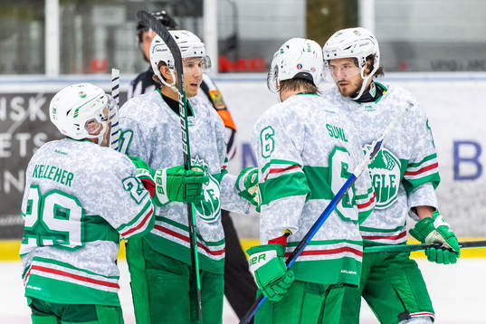 Rögles Tyler Kelleher, Adam Tambellini och Tony Sund