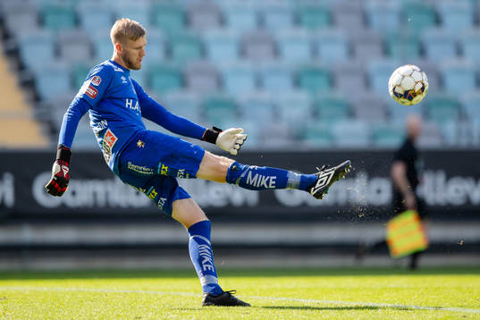 Örgrytes målvakt Fredrik Andersson