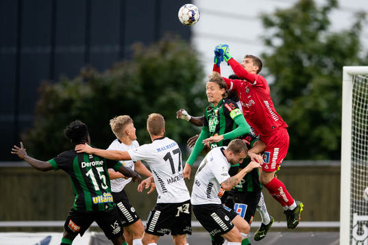 Örebros målvakt Bobby Allain