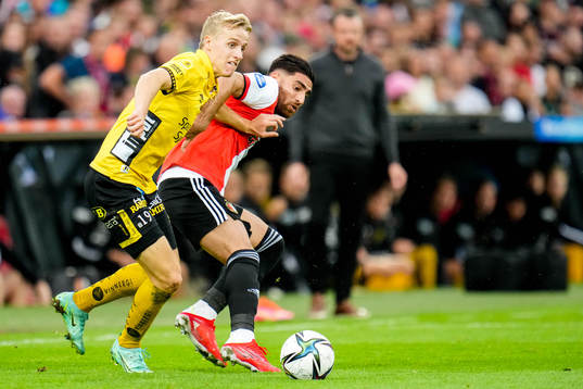 Alireza Jahanbakhsh of Feyenoord and Jeppe Okkels of