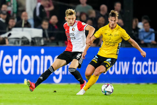 Marcus Pedersen of Feyenoord and Simon Olsson of Elfsborg