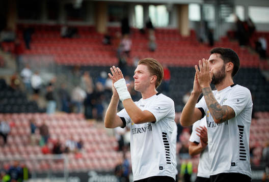 Örebros Martin Broberg och Nahir Besara