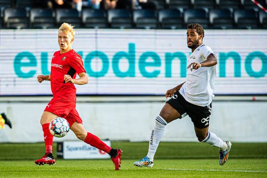 Birger Meling of Rennes and Emil Konradsen Ceide of Rosenborg