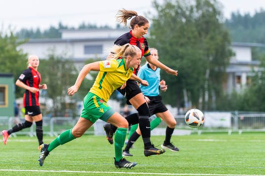 Bollstanäs Anna Thim och Brommapojkarnas Mathilda