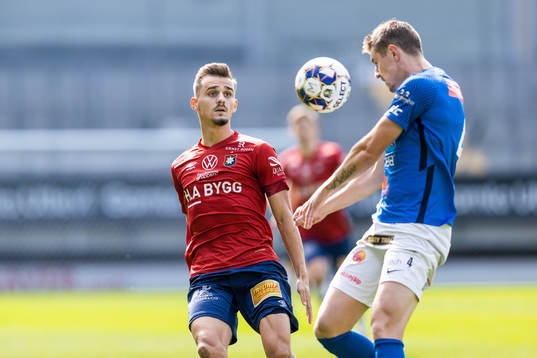 Örgrytes Ajdin Zeljkovic och Norrbys Fredrik Lundgren