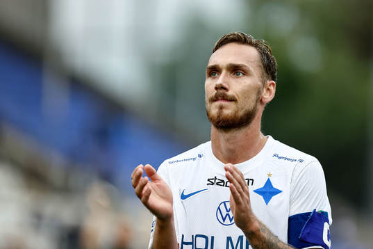 IFK Norrköpings Linus Wahlqvist jublar