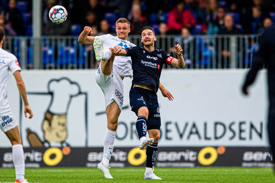 Stian Rode Gregersen of Molde and Bendik Bye of Kristiansund