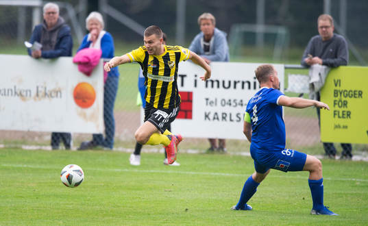 IFK Hässleholms Ivan Danielsson Andanovski i matchen i