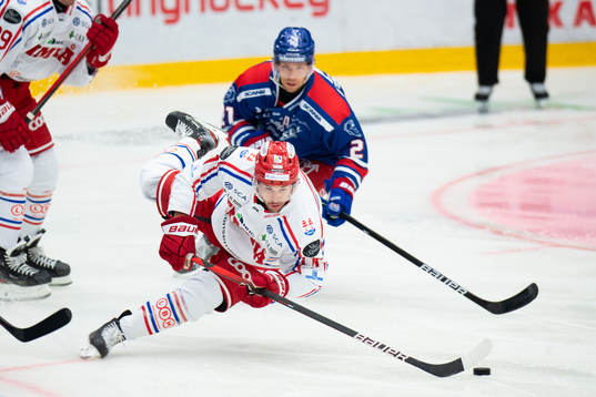 Timrås Nolan Zajac och Oskarshamns Brian Cooper