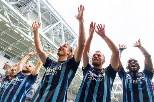 Djurgårdens spelare jublar